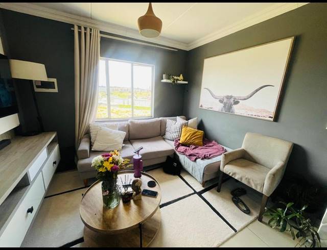 2 BEDROOM APARTMENT FOR SALE IN FLEURHOF